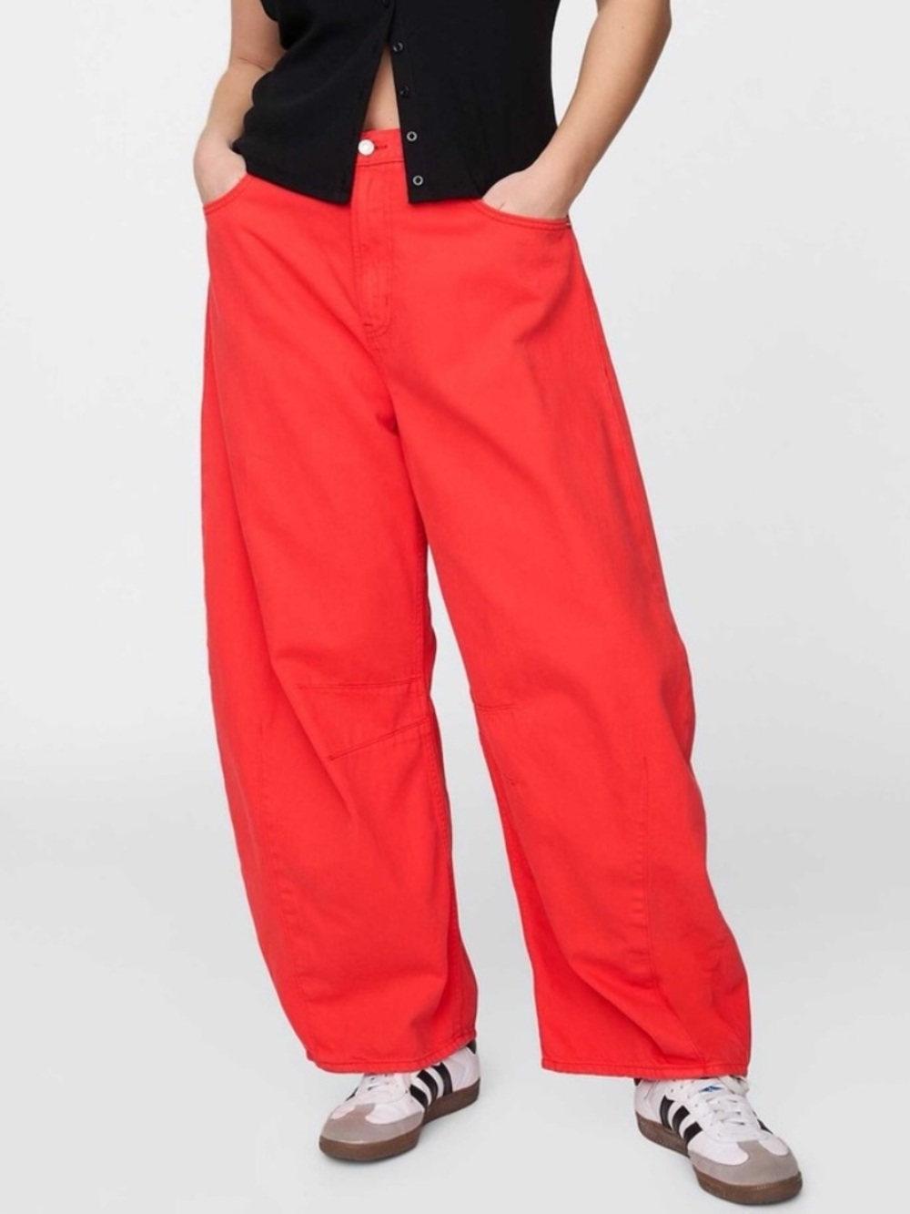 Gap Horseshoe High Rise Jeans • Barrel Leg Jeans • UltraSoft